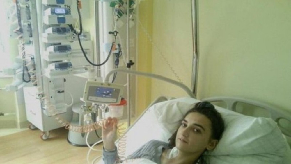 Spasimo život Žani!