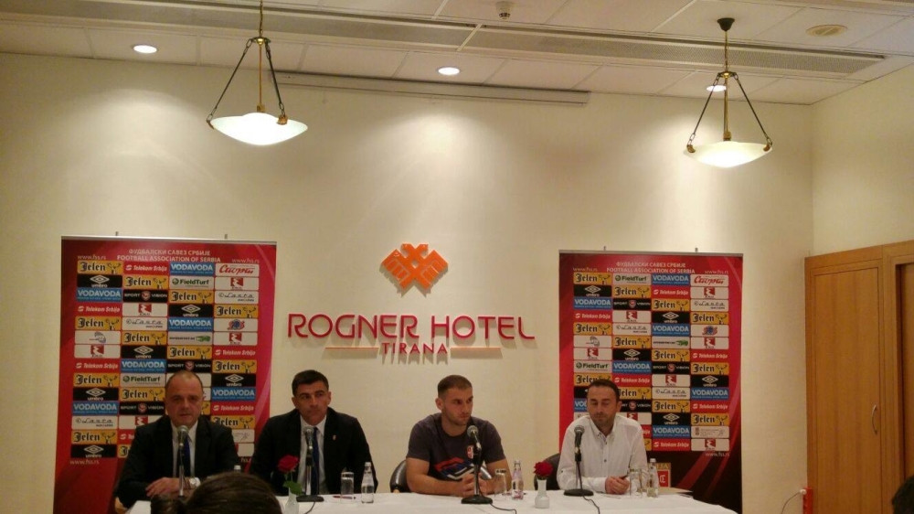 Pobedom ćemo odgovoriti na kamenice!