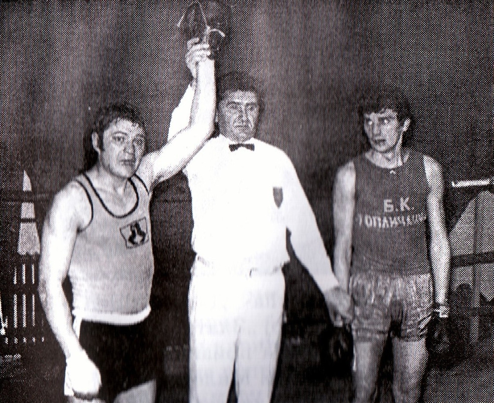 Leš bokserskog asa pojeli crvi!