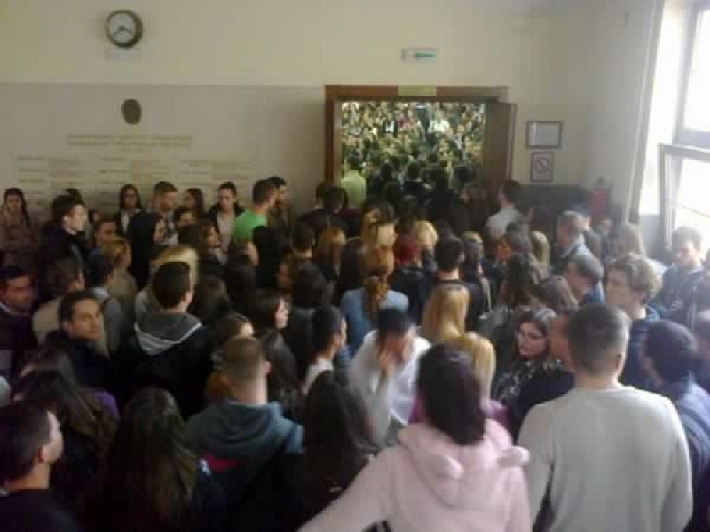 Studenti blokirali Pravni fakultet