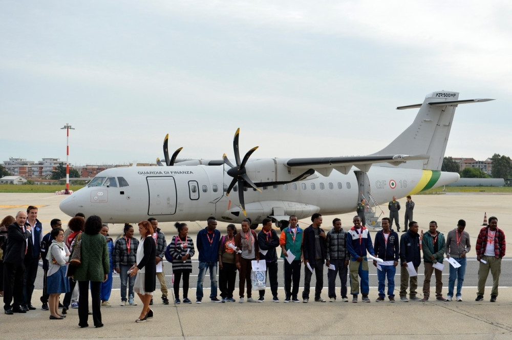 Prve izbeglice odletele iz Italije za Švedsku!