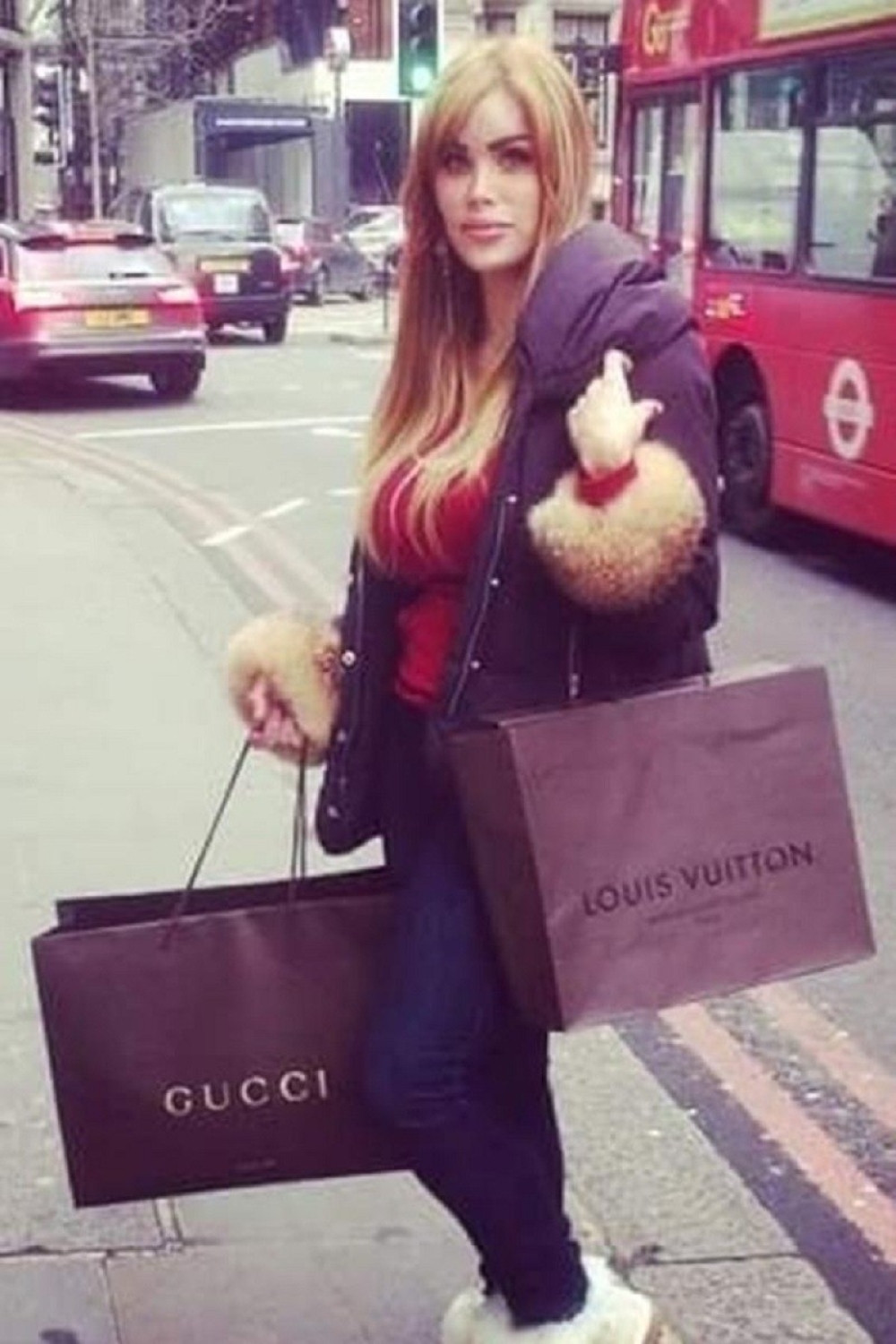 Transrodnu prostitutku muž tukao do smrti!