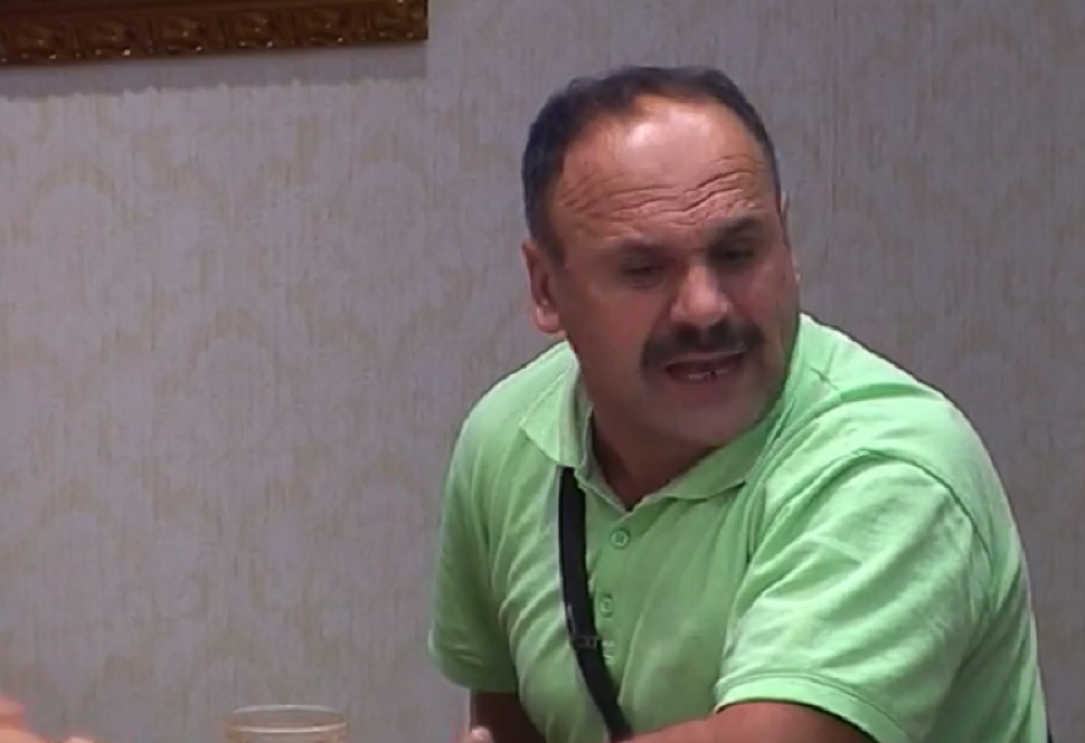 Zmaja tuklo obezbeđenje?! (VIDEO)