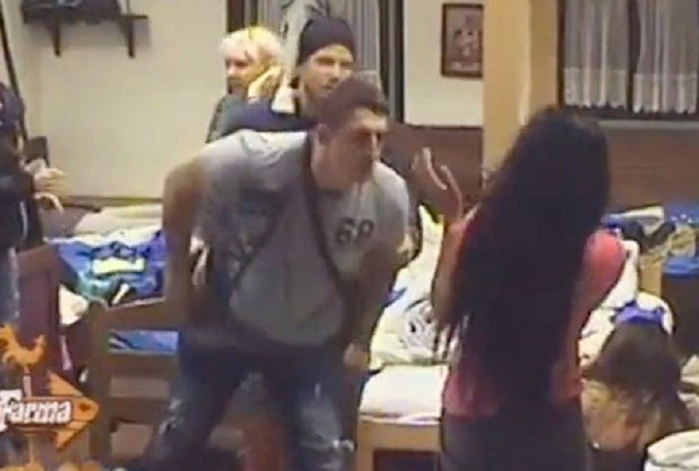 Kristijan ponovo napao Tijanu!