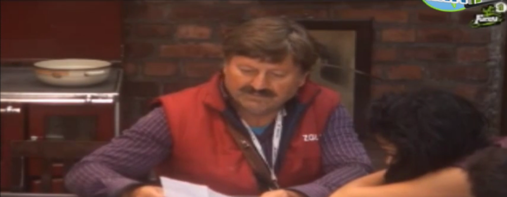 Dajte Radašinu odeću da više ne zaudara!