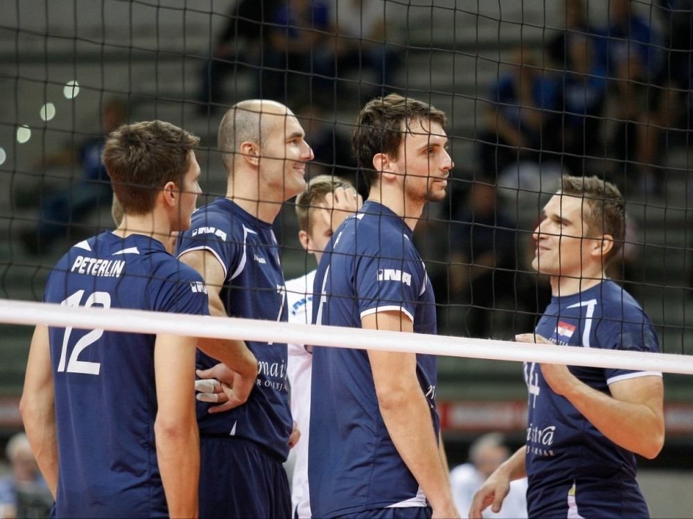 "Galski petlovi" prejaki za naše "orlove"