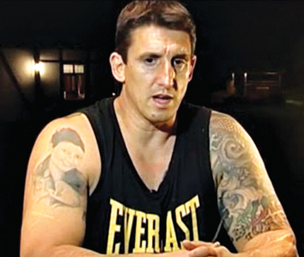 Kristijan plakao nad slikom ćerke!