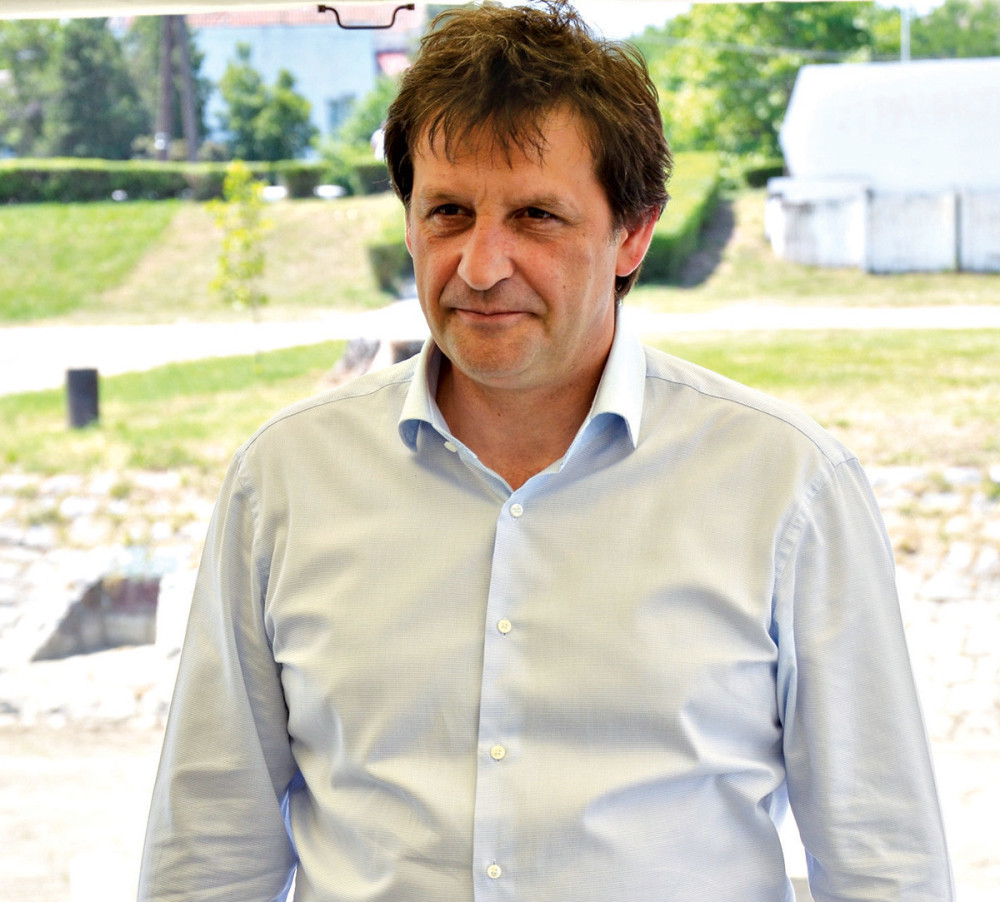 Gašić uputio izvinjenje zbog sramnog ponašanja!