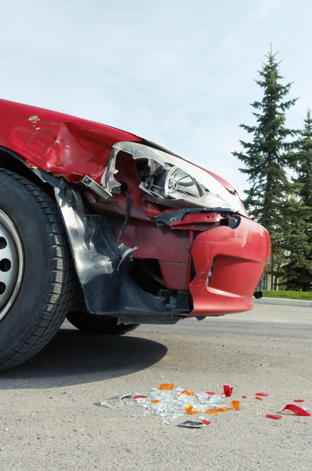 Vozača vadili iz smrskanog vozila