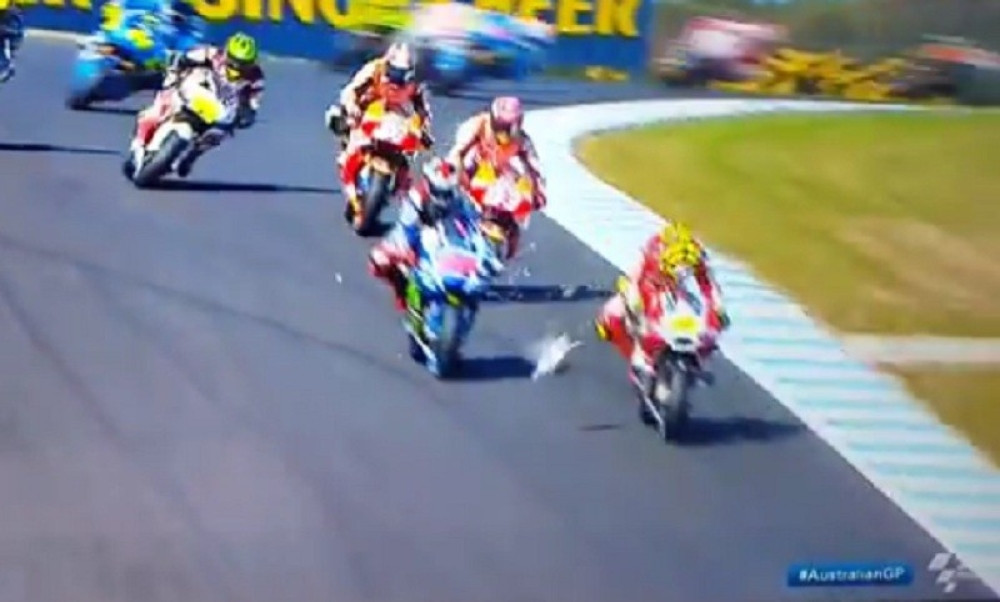 Motociklista glavom ubio galeba! (VIDEO)