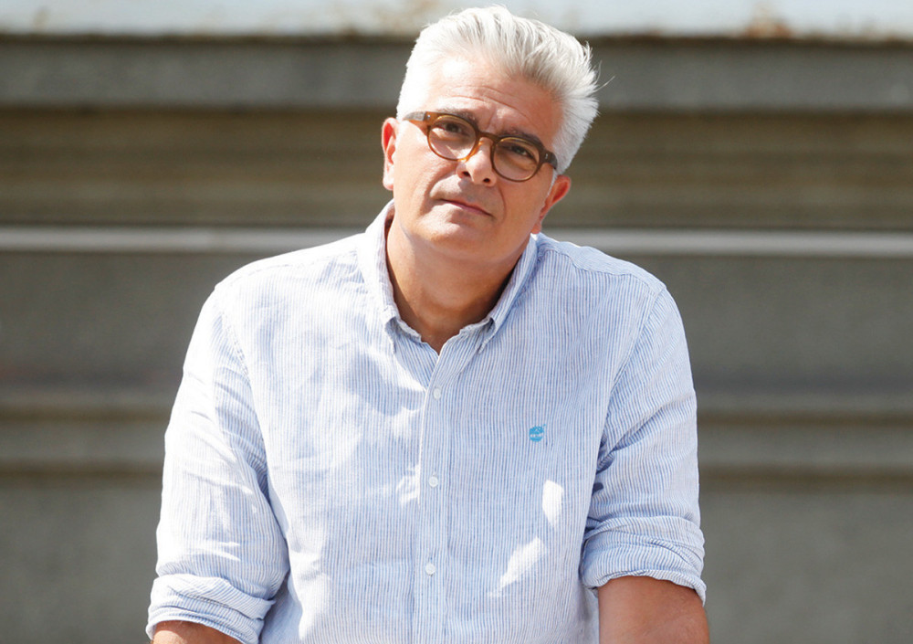 Krstić: Marš, magarčino!
Šutanovac: Imaš li stida?
