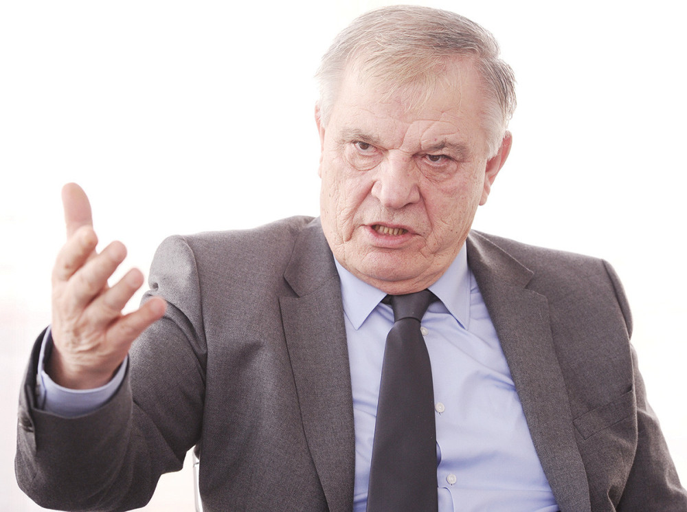 TOLE: FSS ne daje pare mom sinovcu!