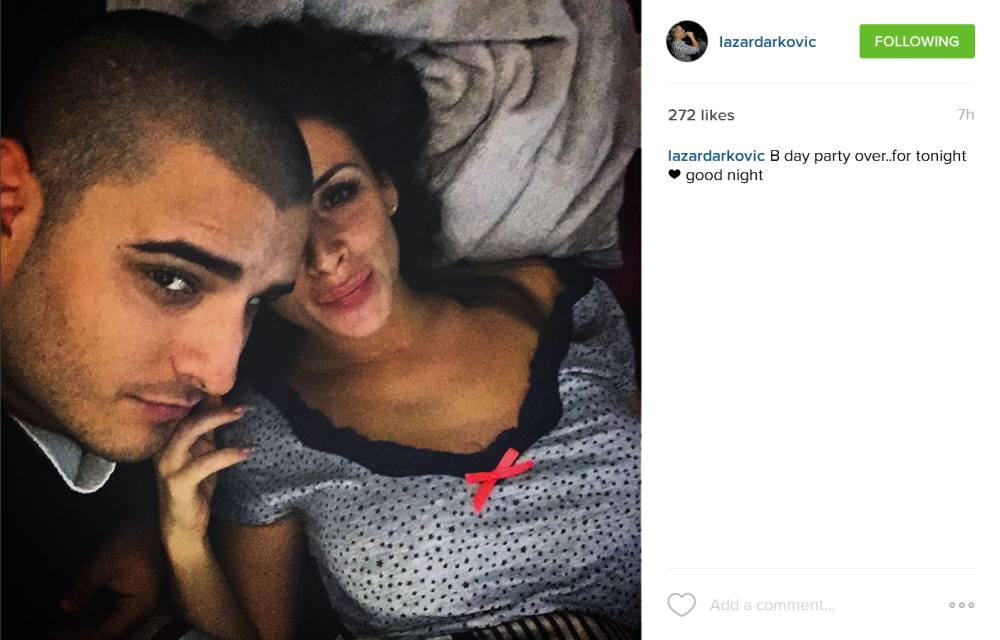 Rođendanski selfi iz kreveta!