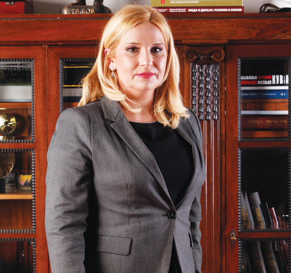 Daj Bože zdravlja i fotelja!