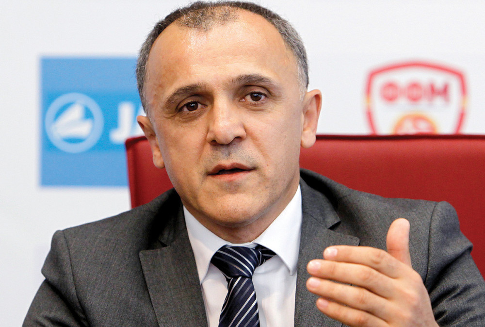 Selektor ne može na dve stolice!