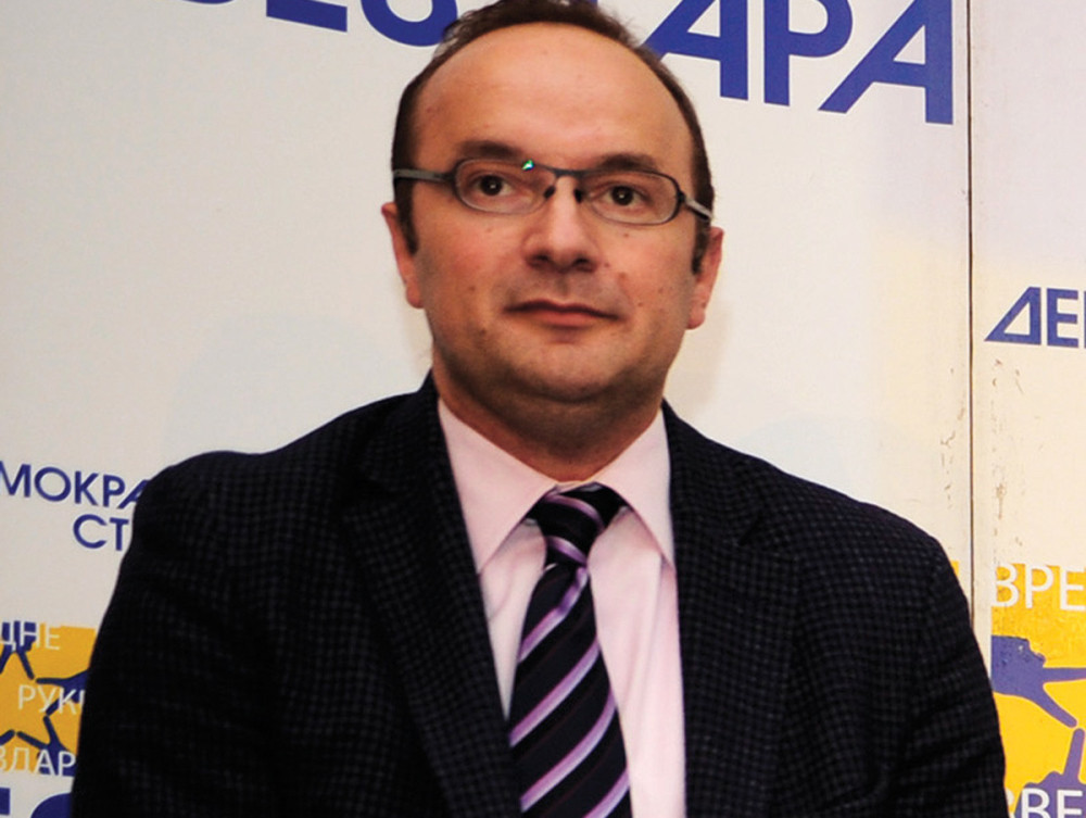 Pavićević napustio Ekonomski kokus!