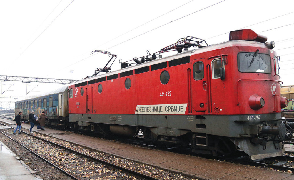 Direktor bratu namestio posao težak 50 miliona?!