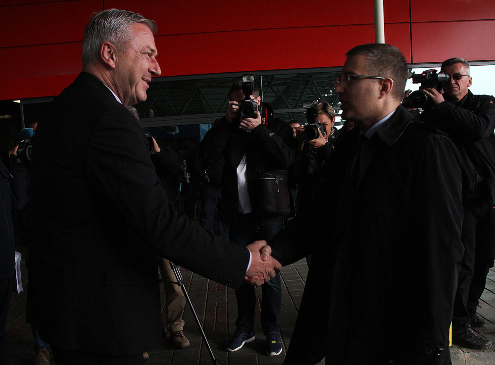 Stefanović: Ne želimo u Evropu premreženu ogradama!