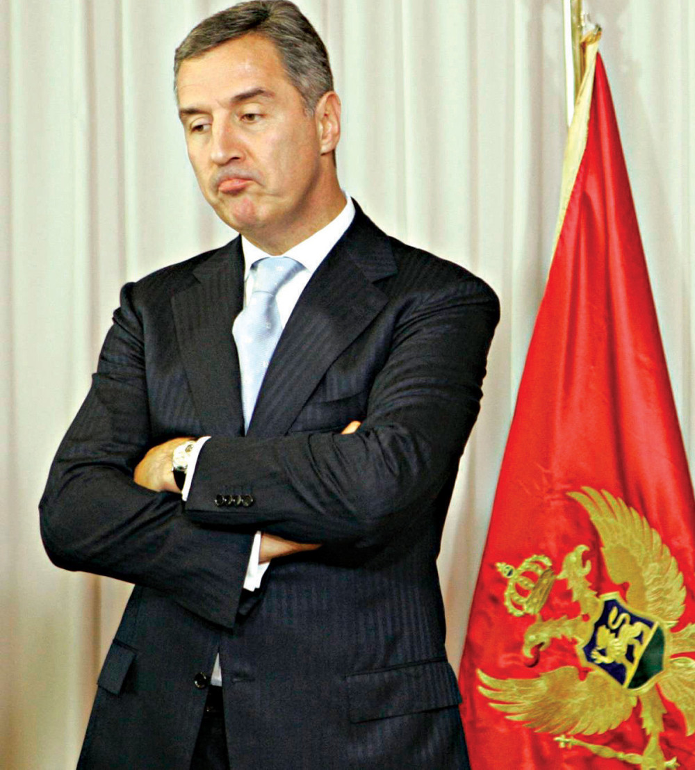 Koliko slova ima crnogorska azbuka? Odgovor glasi: Zavisi gde studirate...