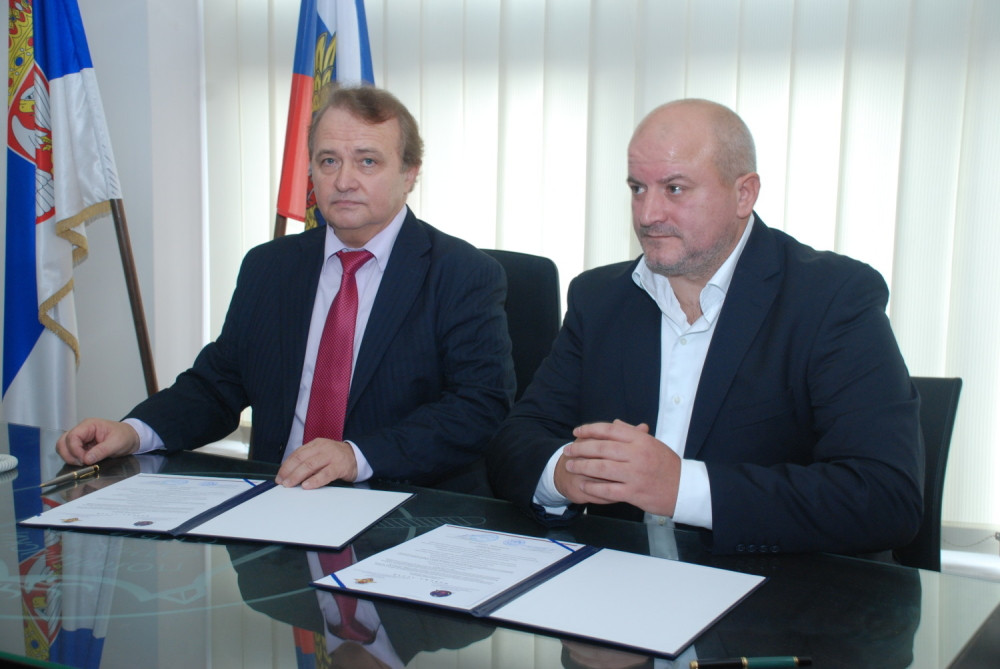 Mijailoviću, na šta trošiš sindikalni novac?