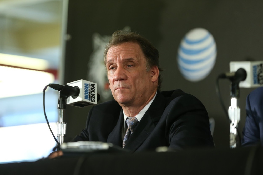 Preminuo Fil Saunders