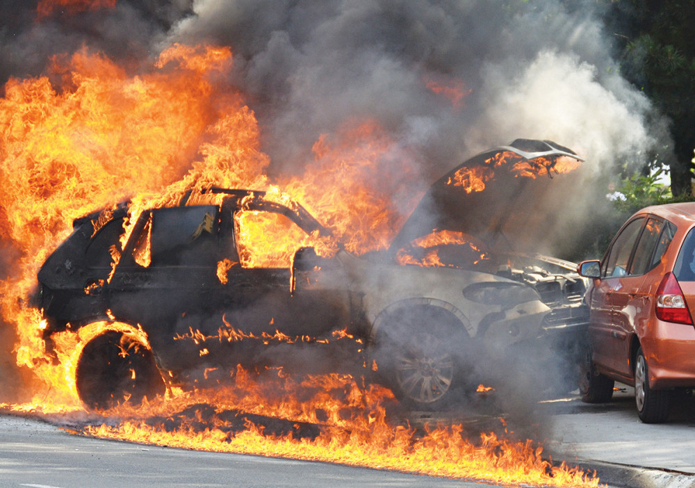 Vođa navijača napravio invalida od Karana