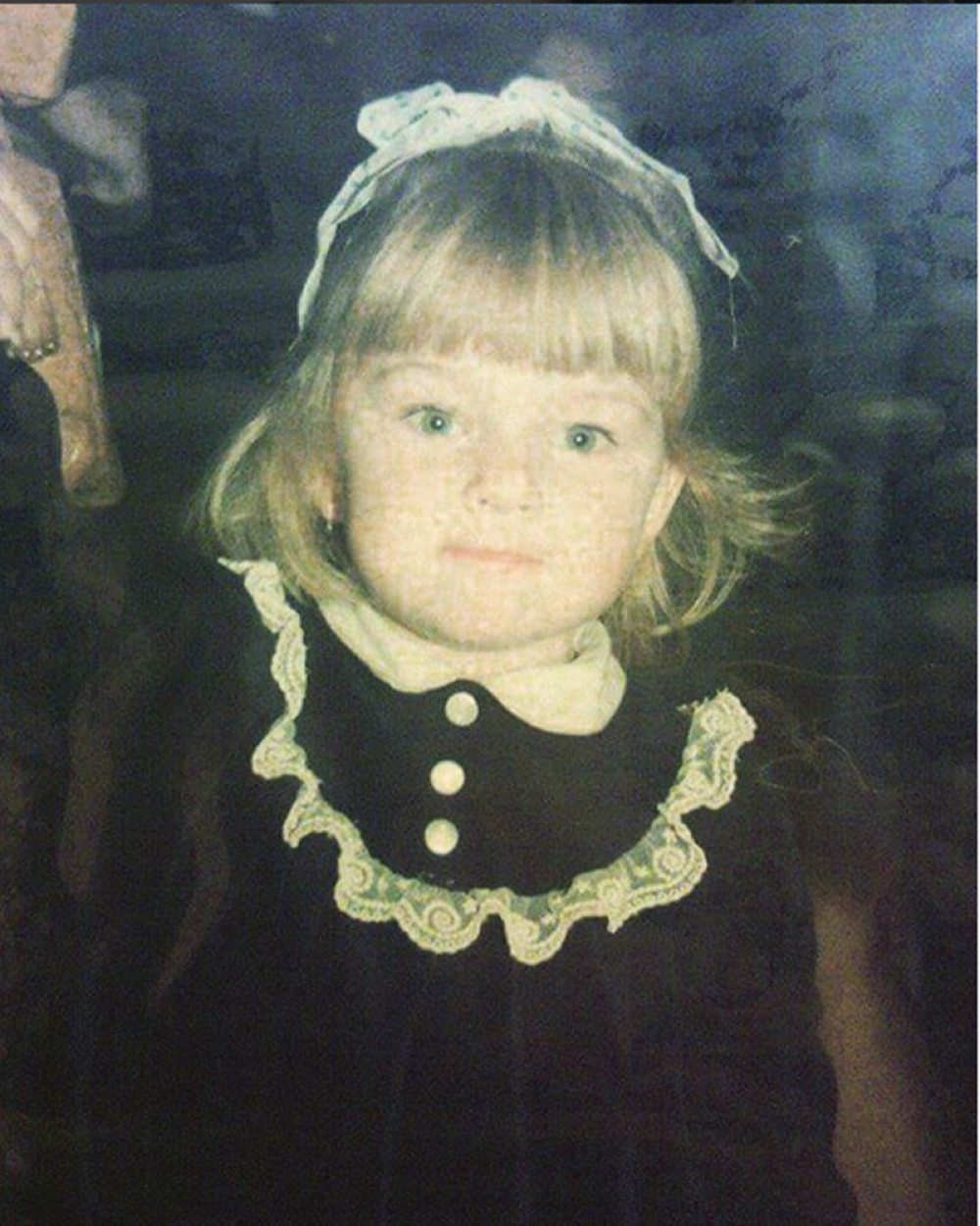 Prepoznajete li popularnu pevačicu?