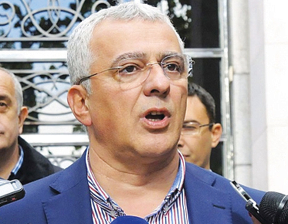 Da ustane 10 miliona Srba protiv diskriminacije našeg naroda