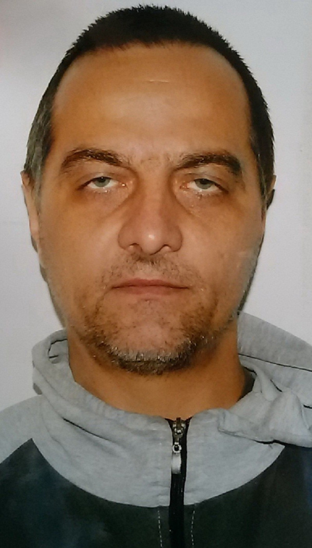 Da li vas je opljačkao ovaj razbojnik?