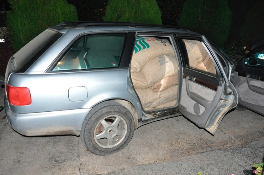 Policija zaplenila 22 džaka s kafom