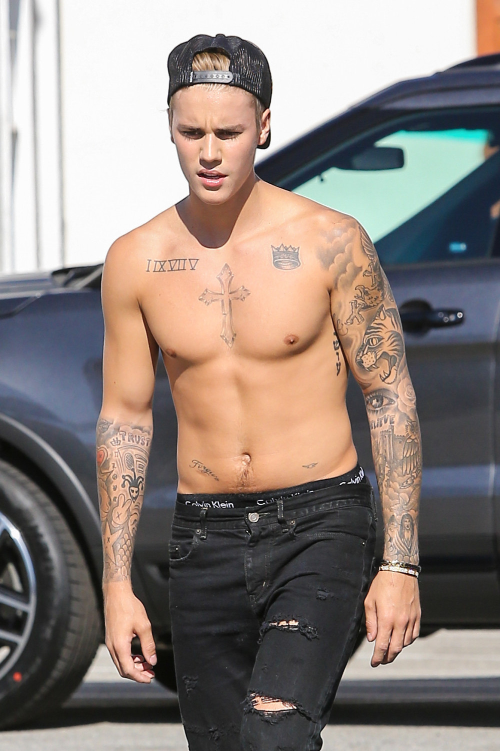 Biberu nude milion dolara za otisak penisa!