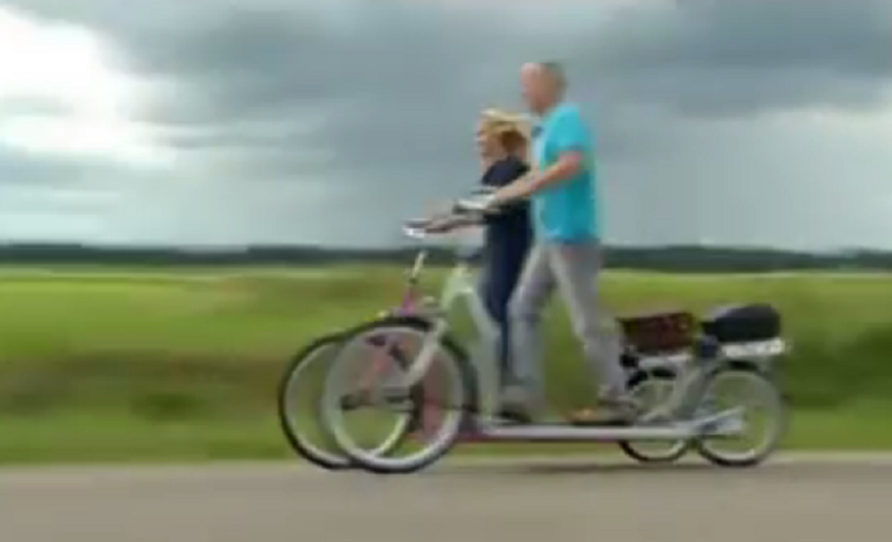 Penzioner pred kućnim pragom pao sa električnog bicikla i dogodilo mu se ono najgore, ostala sumnja