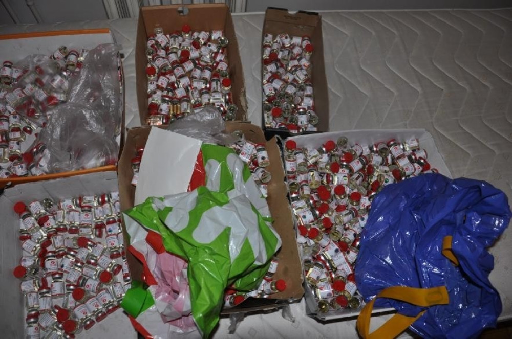 Zaplenjene ampule steroida vredne 22.000 evra