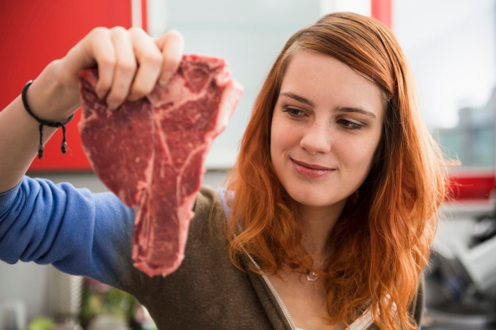 Bila je na samrti, a evo kako joj je JAGNJETINA spasila život!