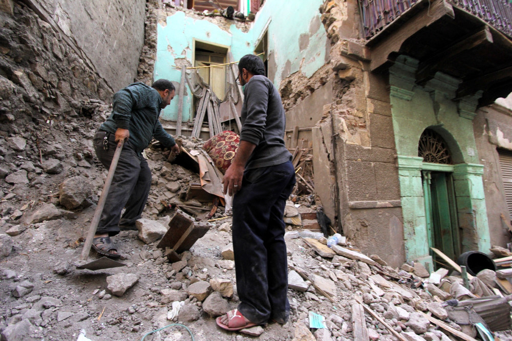 Troje poginulih u rušenju stambene zgrade!