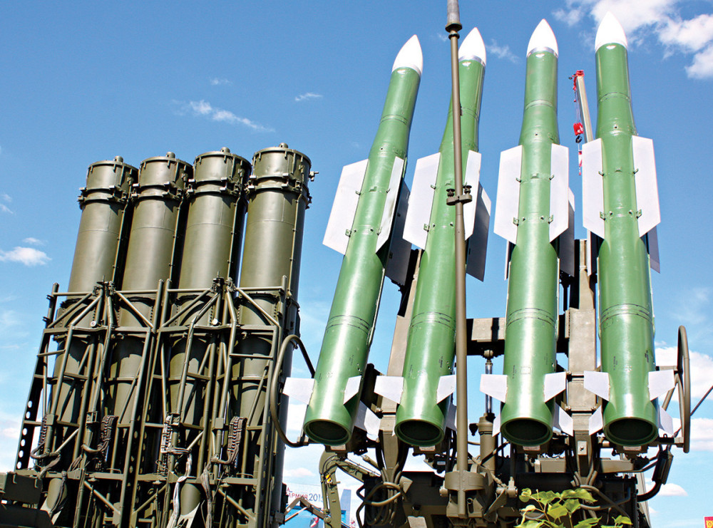 Rusija šalje 1.000 smrtonosnih raketa, nebo će GORETI!