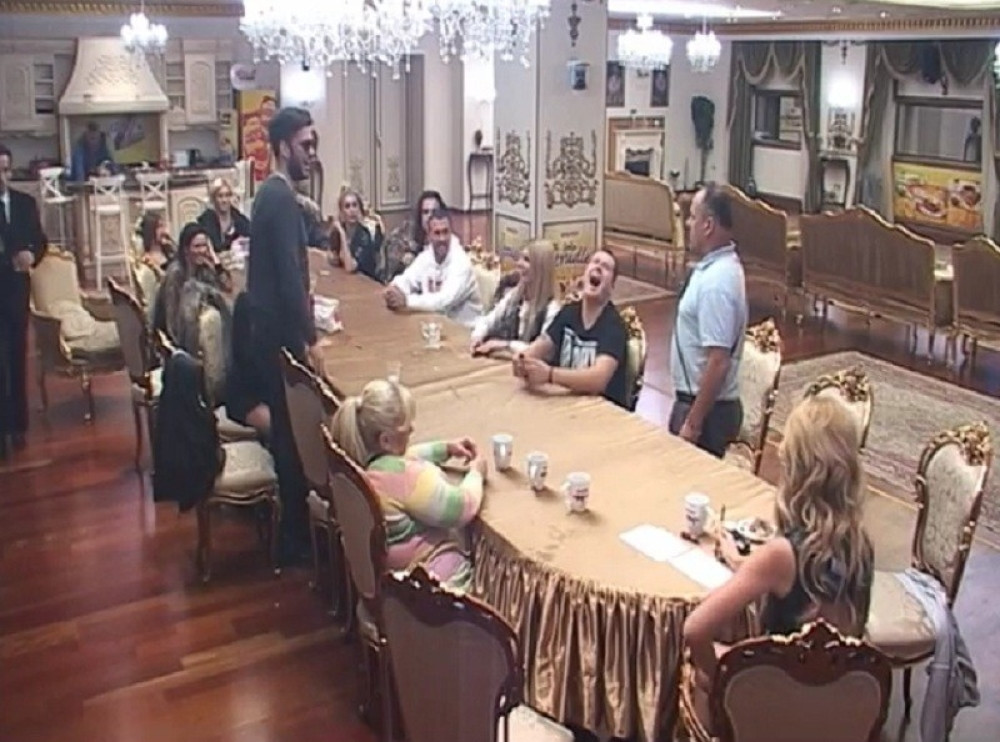 Željko: Zmaj je tražio da ga poljubim! (VIDEO)