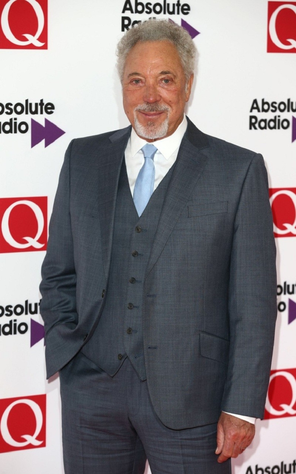 Tom radi DNK analizu da vidi da li je crnac!