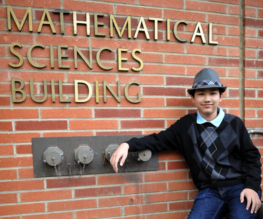 Ima 17 godina, dve koledž diplome, pilotira, piše i radi u NASA