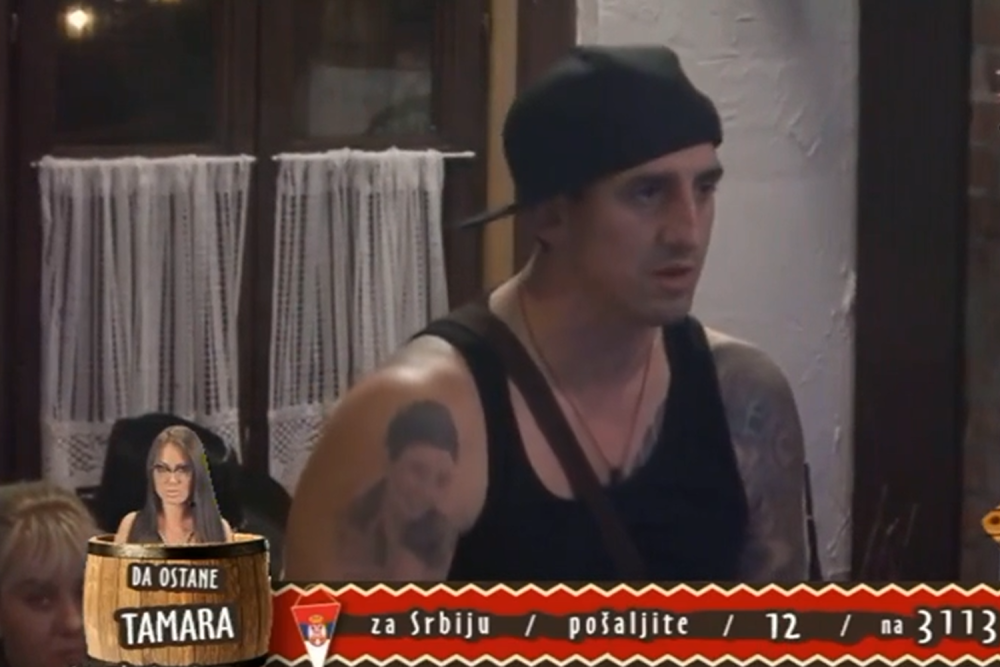 Majmune homoseksulani, dokle ćeš mi lajati iza leđa? (VIDEO)