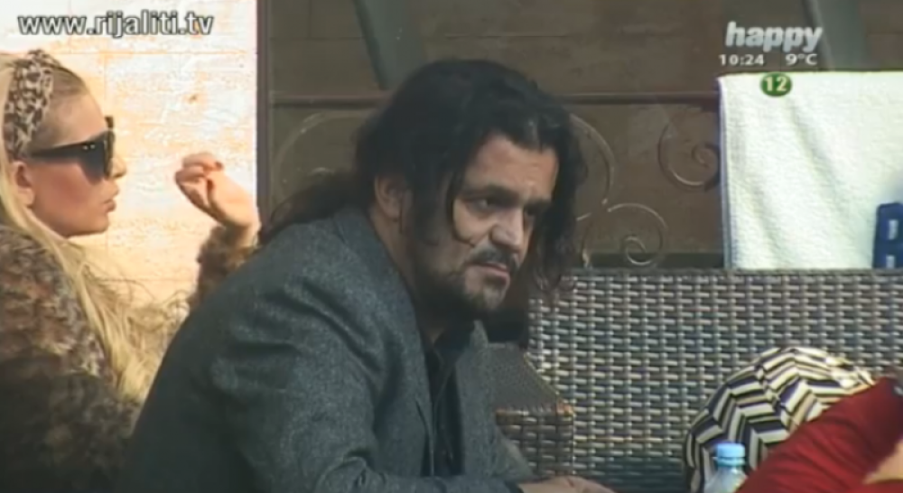 Čupo u suzama: Ne mogu više, nisam je video 100 dana