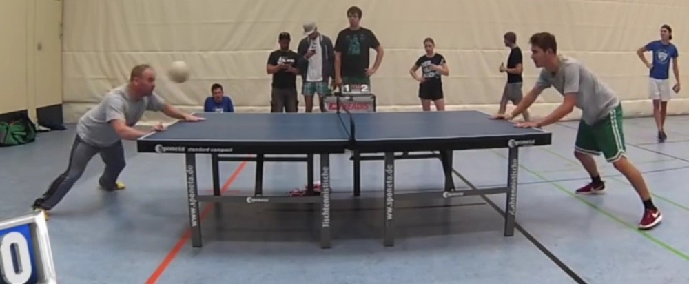 Da li je ovo najluđi sport ikada? (VIDEO)