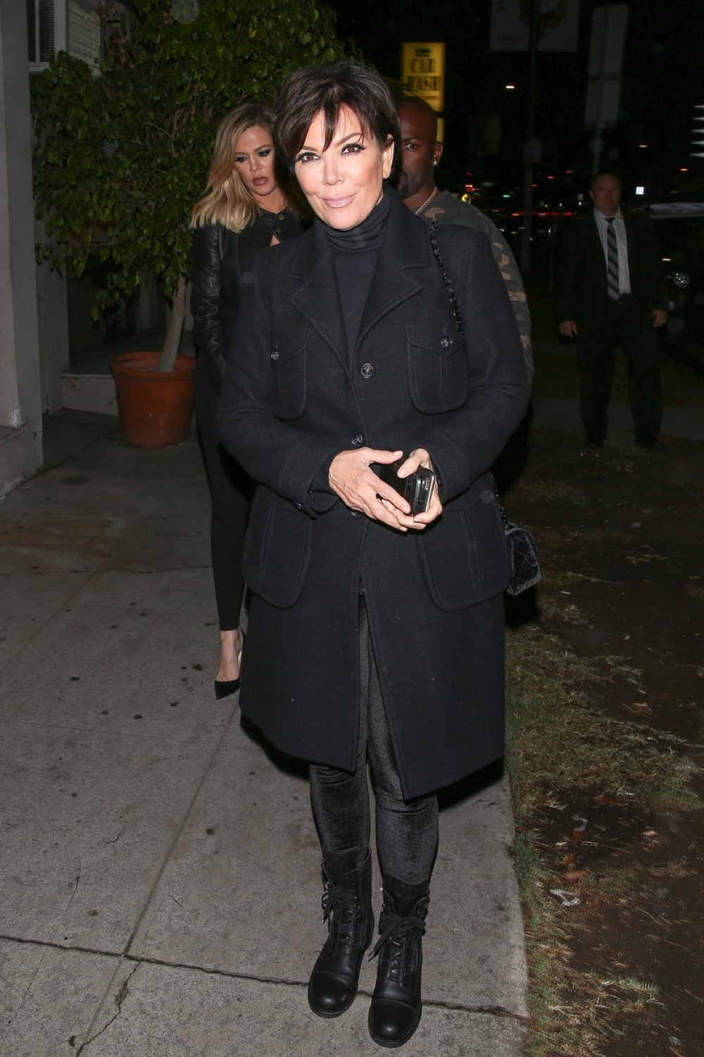 Kris Džener želi da izgleda kao njena ćerka i zbog toga je uradila nešto neverovatno!