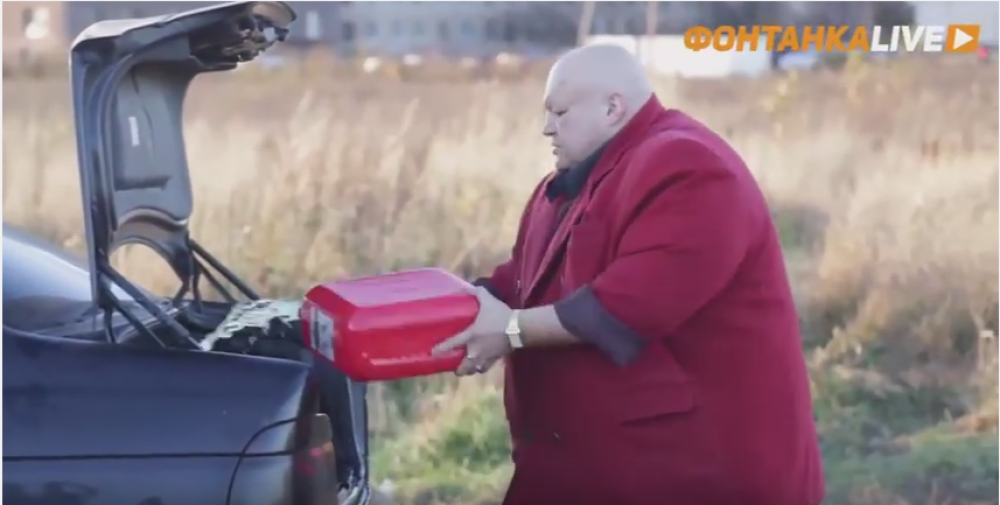 Rus spalio BMW da podrži "ladu" (VIDEO)