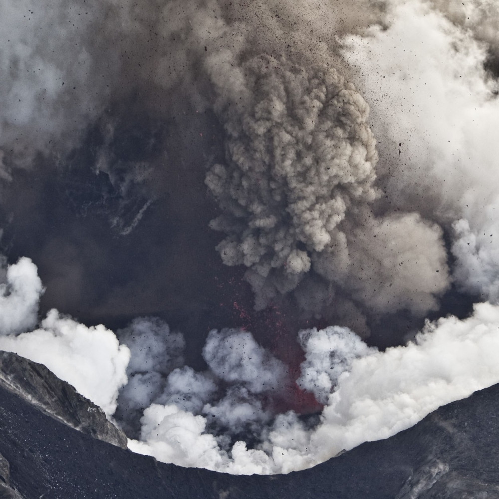 Erupcija vulkana zatvorila aerodrome