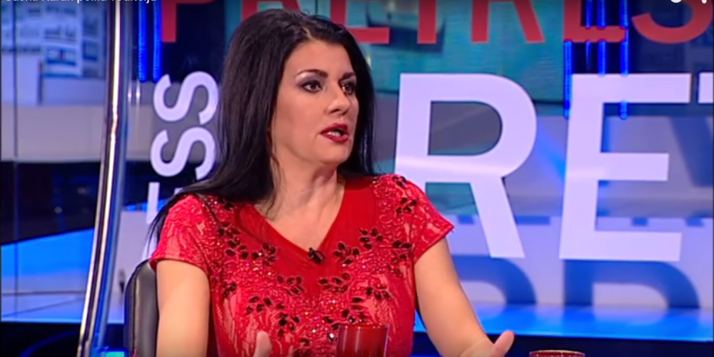 Posle polivanja, Saška Karan pretila voditelju