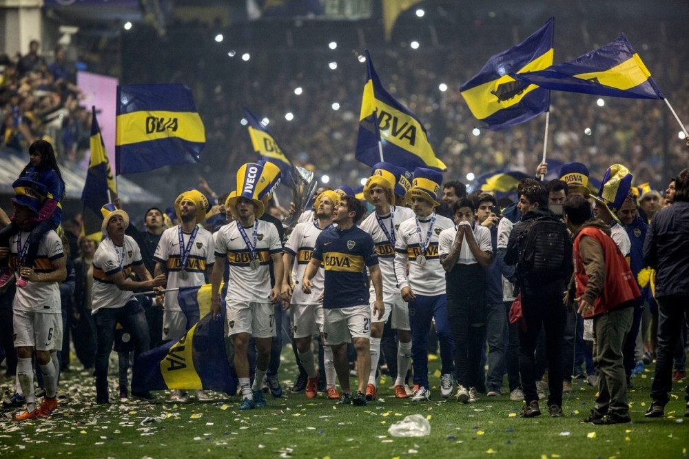 Policija morala da štiti sudiju u finalu Kupa Argentine (VIDEO)