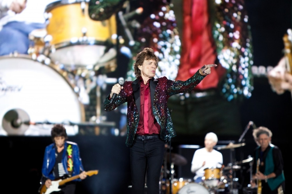 Pevaču HITNO operisano SRCE, a evo kakve su mu prognoze!