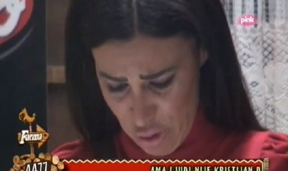 Stanija plakala zbog maminog pisma (VIDEO)