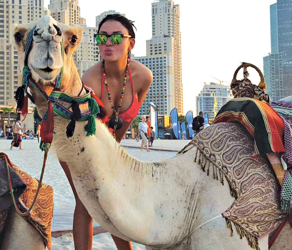 Kaća otišla kod Zeke u Dubai